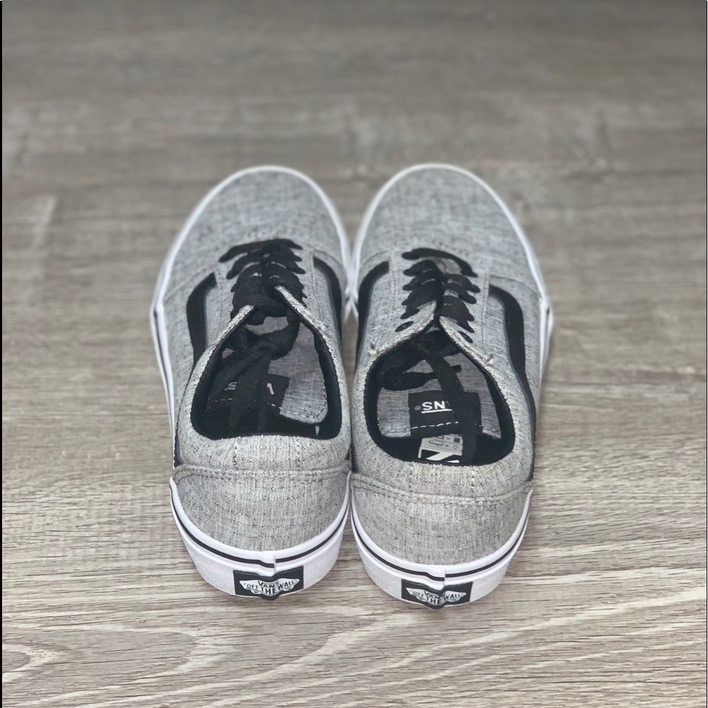 Vans classic black & gray Gs - Picture 3 of 8